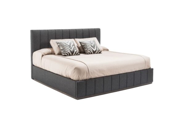 H UPHOLSTERED BED 101